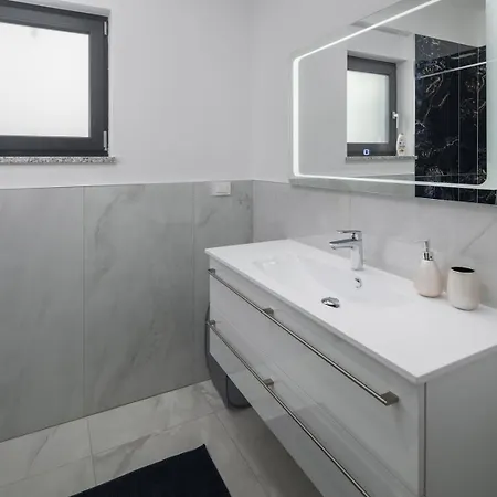 Casa Adria Guest house