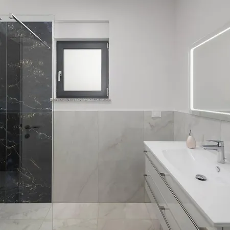 Casa Adria Guest house