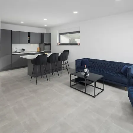 Guest house Casa Adria 4*
